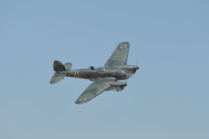 black-horse-bh184-heinkel-he-111-2500mm-arf-20cc-einziehfahrwerk image 5