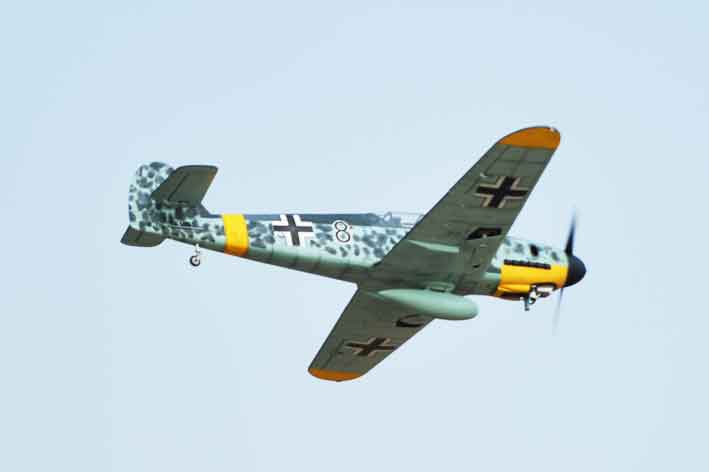 black-horse-giant-scale-bh188-bf-109g-rc-flugzeug-2255mm-50-60cc image 5