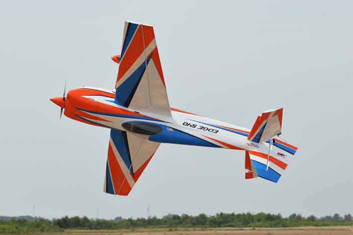 black-horse-3d-bh202-edge-540-v3-rc-flugzeug-2642mm-120cc image 2