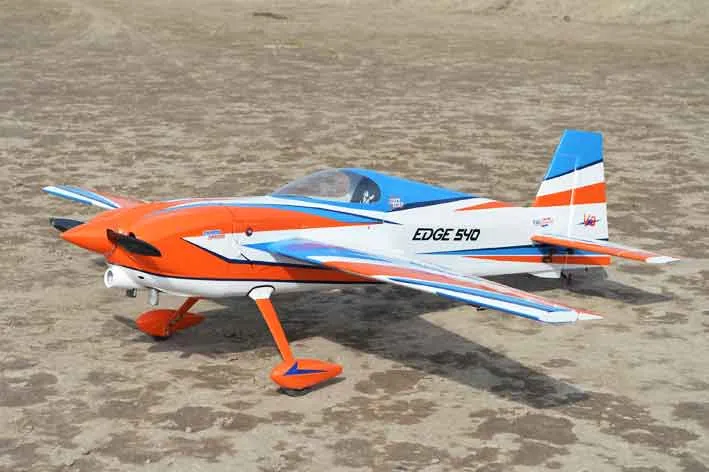 black-horse-3d-bh202-edge-540-v3-rc-flugzeug-2642mm-120cc image 1