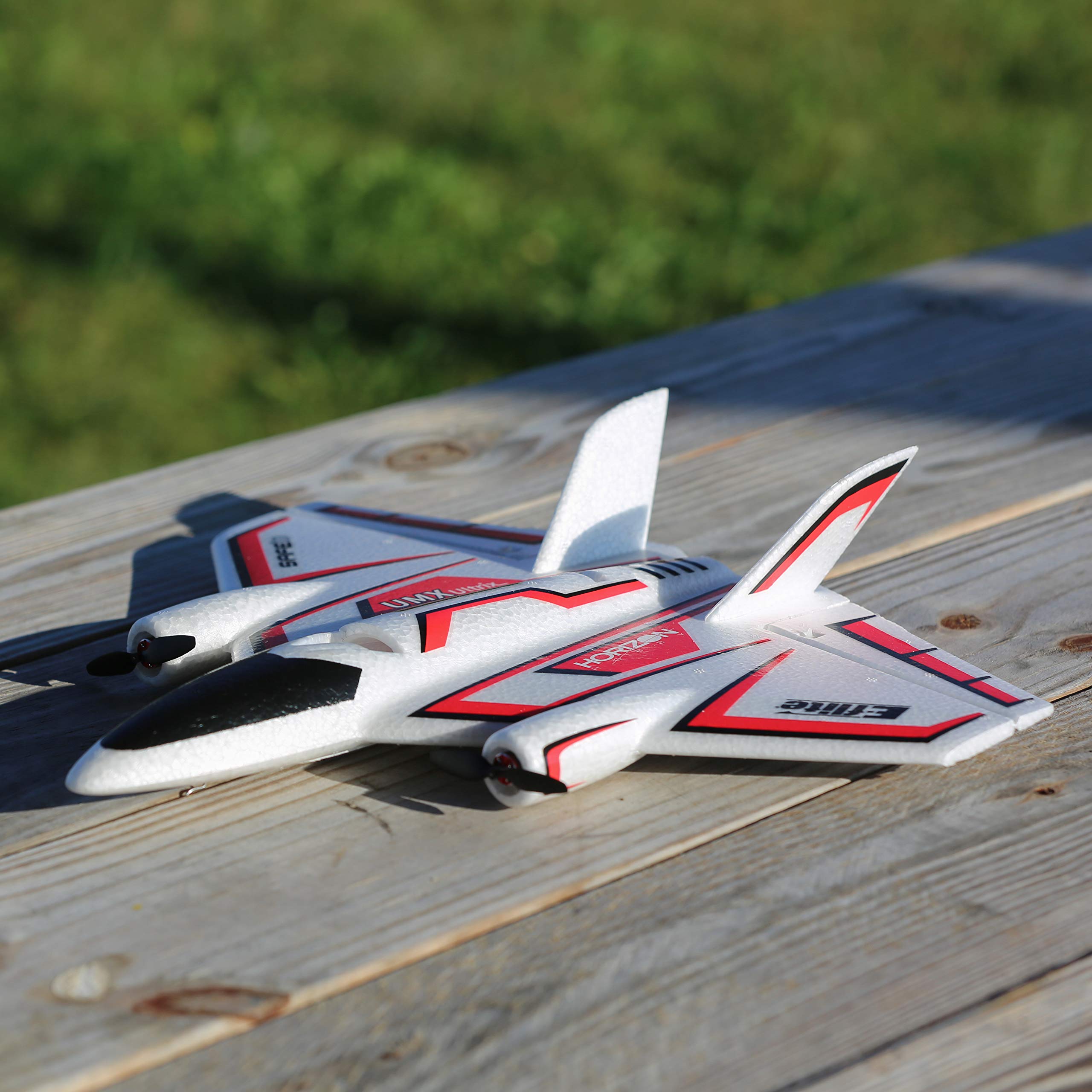 e-flite-umx-ultrix-bnf-basic-rc-flugzeug-342mm-3d-epp image 8
