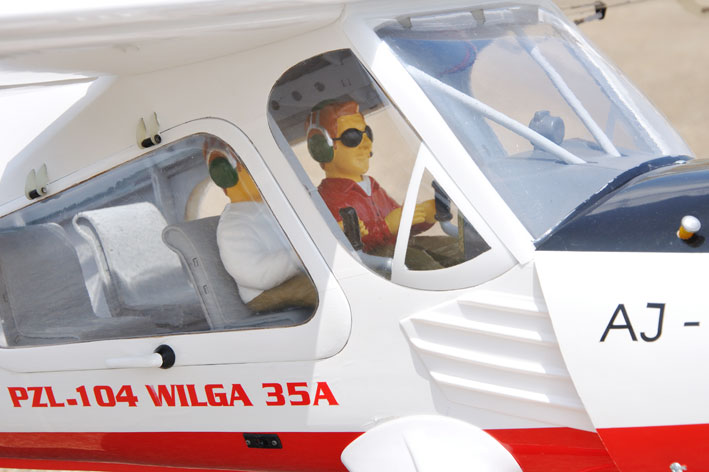 black-horse-bh124-pzl-104-wilga-rc-flugzeug-2240mm image 7