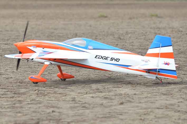 black-horse-3d-bh202-edge-540-v3-rc-flugzeug-2642mm-120cc image 5