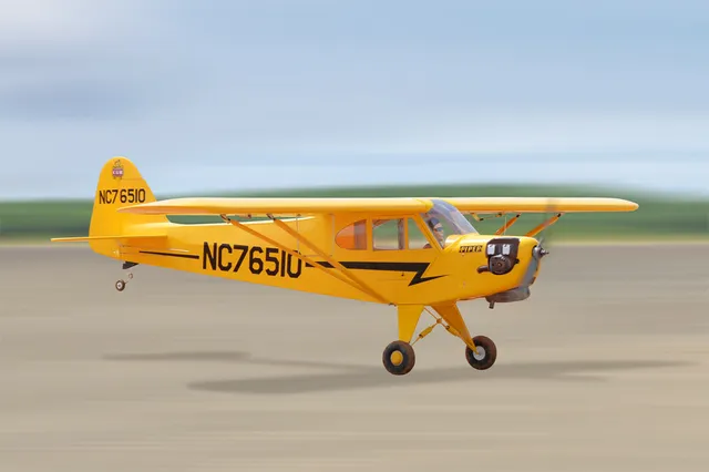 black-horse-bh58-piper-j-3-cub-rc-flugzeug-2380mm-ep-glow image 1