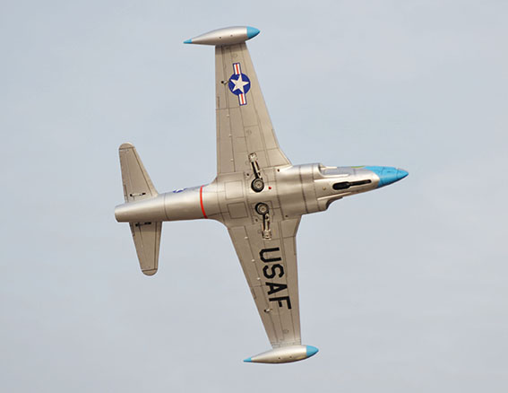 black-horse-jet-bh200-p-80-shooting-star-edf-jet-1980mm-einziehfahrwerk image 2