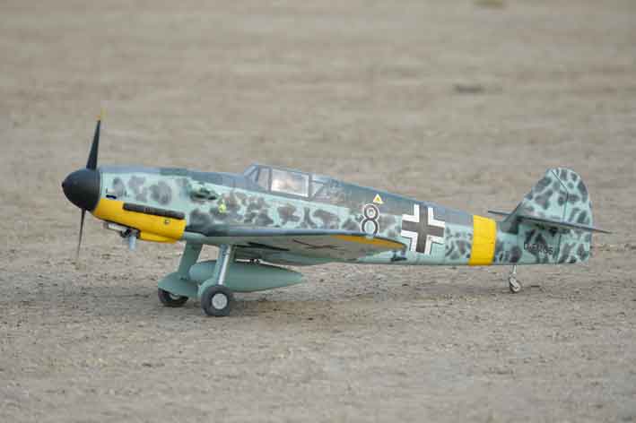 black-horse-giant-scale-bh188-bf-109g-rc-flugzeug-2255mm-50-60cc image 1