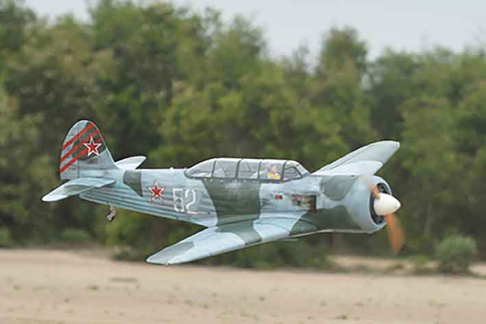 black-horse-bh187-yak-11-rc-flugzeug-2350mm-60cc-arf image 1