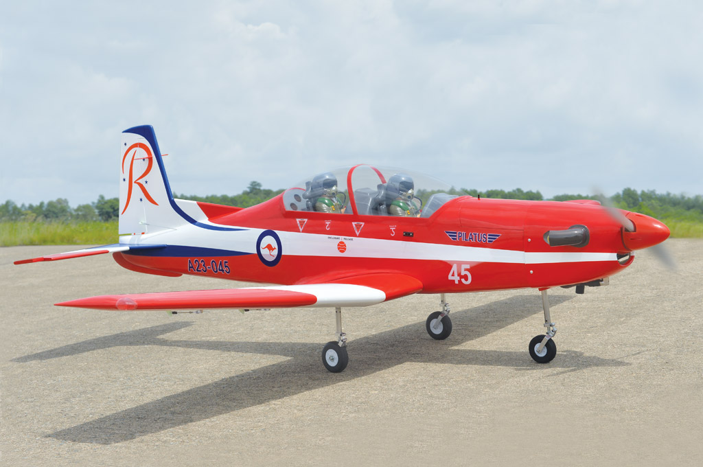 black-horse-pc-9-1840mm-rc-flugzeug-arf-20cc-gas image 1