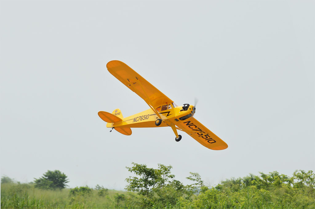 black-horse-piper-j-3-cub-bh04-rc-flugzeug-1950mm-arf image 3