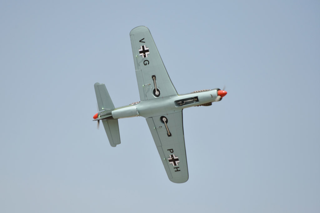 black-horse-do335-bh163-v2-rc-flugzeug-1724mm-retract image 4