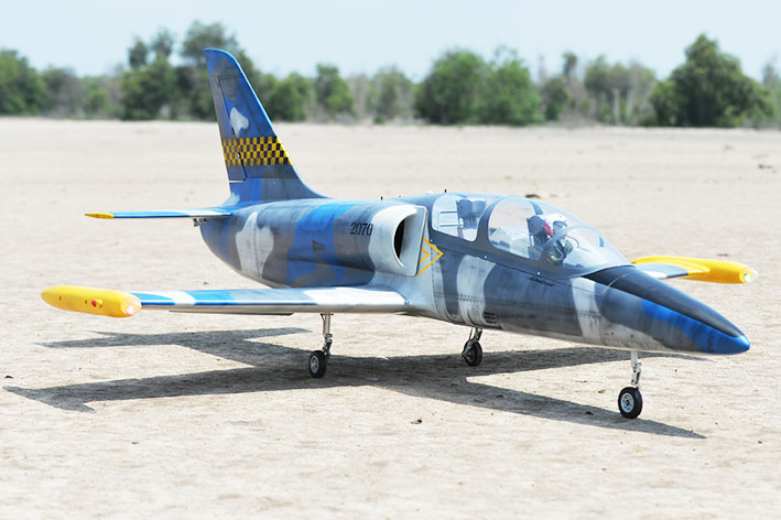 black-horse-jet-bh183-l-39-albatros-rc-jet-1720mm-turbine image 2