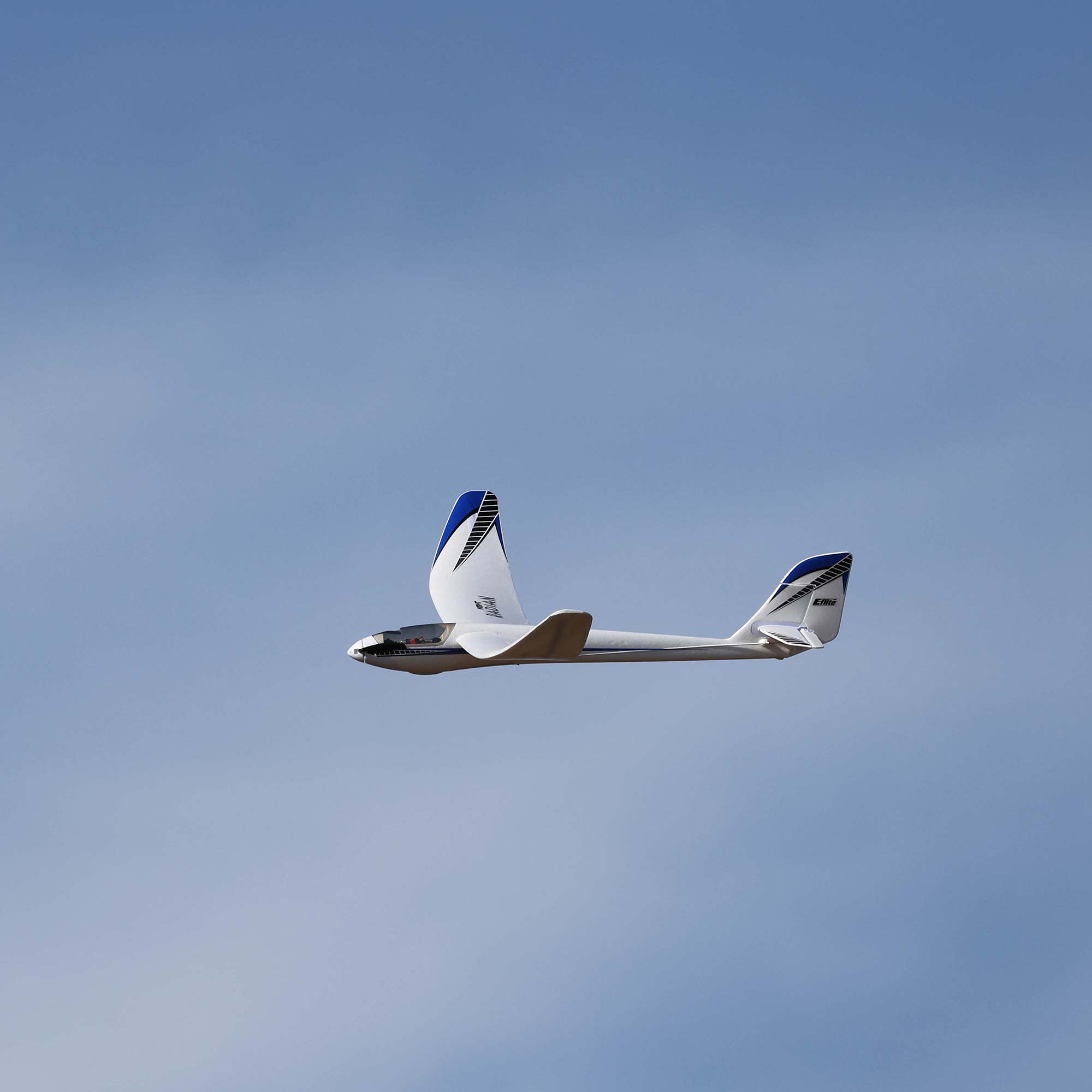 e-flite-rc-airplanes-night-radian-2-0m-segler-pnp-led image 8